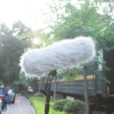 Three-Piece Windbreak for Pig Cage Dynamic Cardioid Wired Microphone XLR Connect