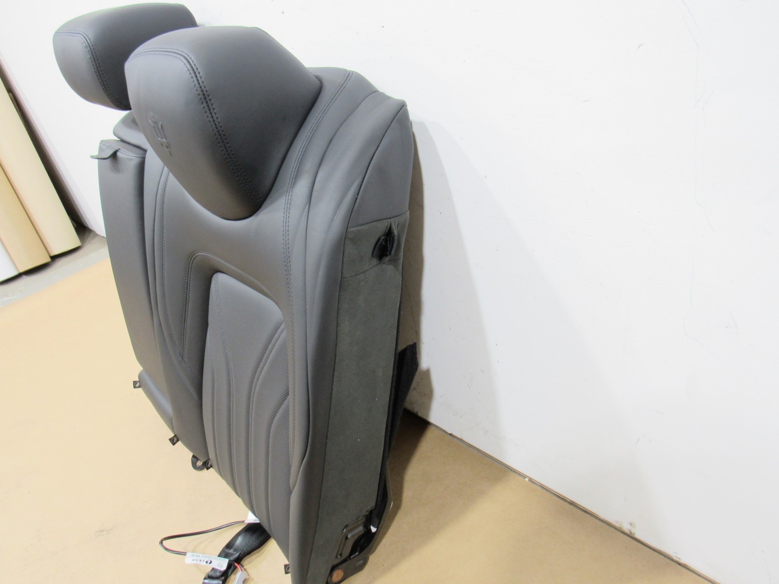 14-19 Maserati Quattroporte 2016 Rear Left Driver Center Upper Seat Cushion ;:M