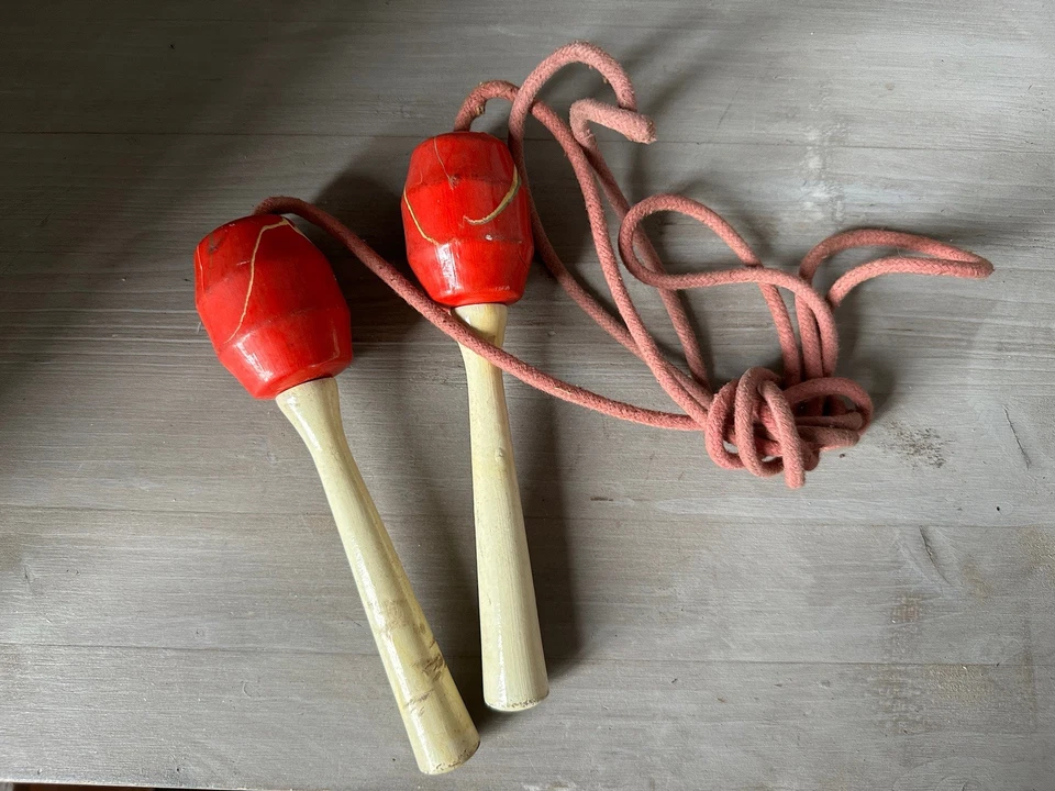 Corde A Sauter Ancienne  - Photo 2/4