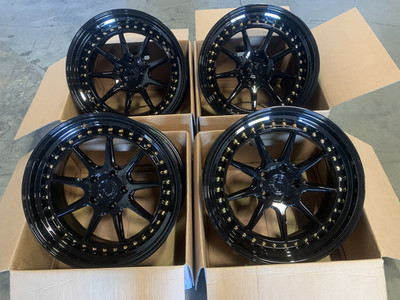 19x9.5 F +15 | 19x11 R +15 | Aodhan DS-X 5x114.3 Gloss Black