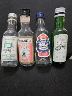4 Miniature 5cl Glass Gin Bottles Empty includes Plymouth Piccadilly Grosvenor
