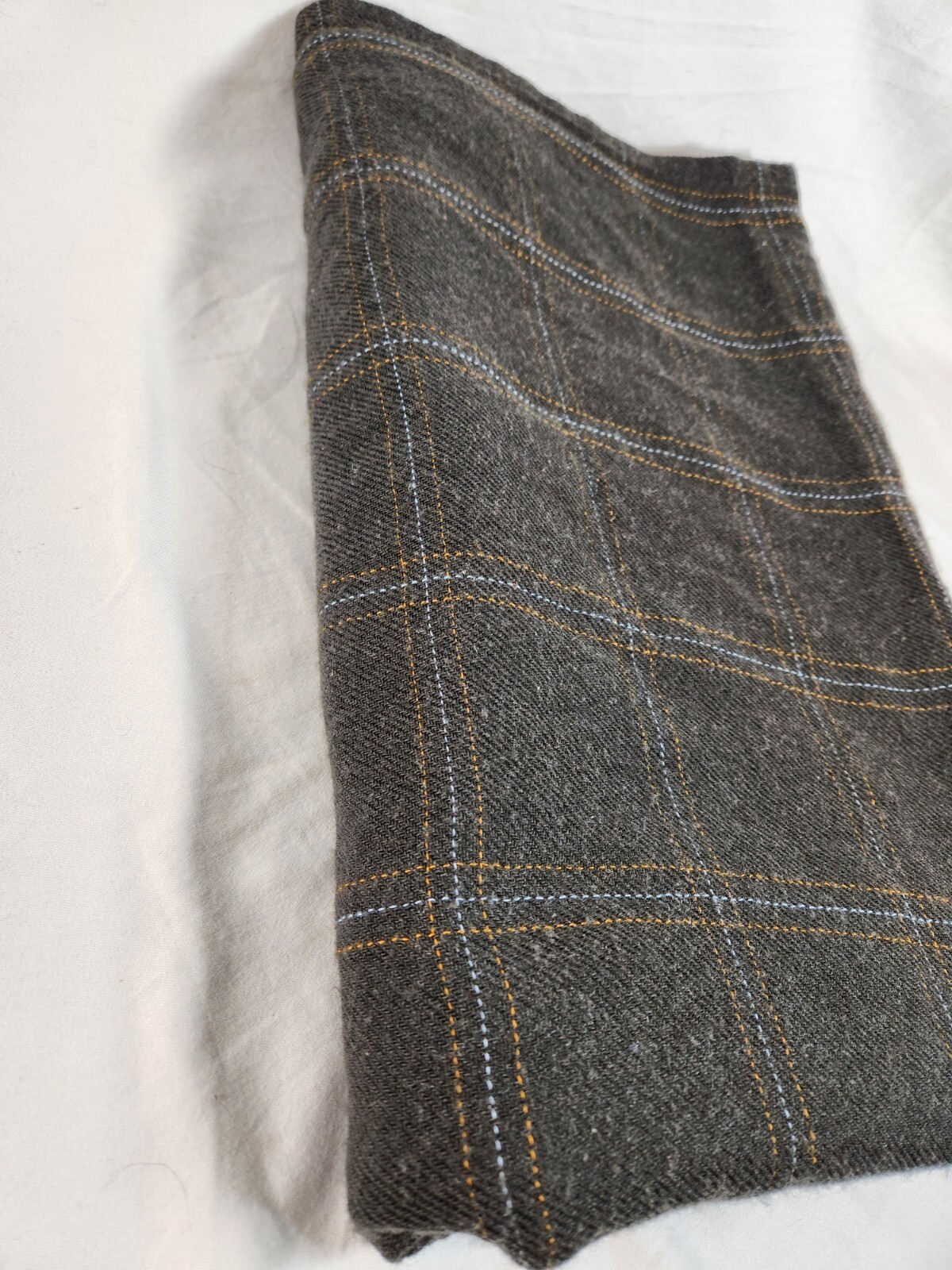 SWISS International Airlines Cabin Blanket Travel Throw Plaid Brown 100% PAN