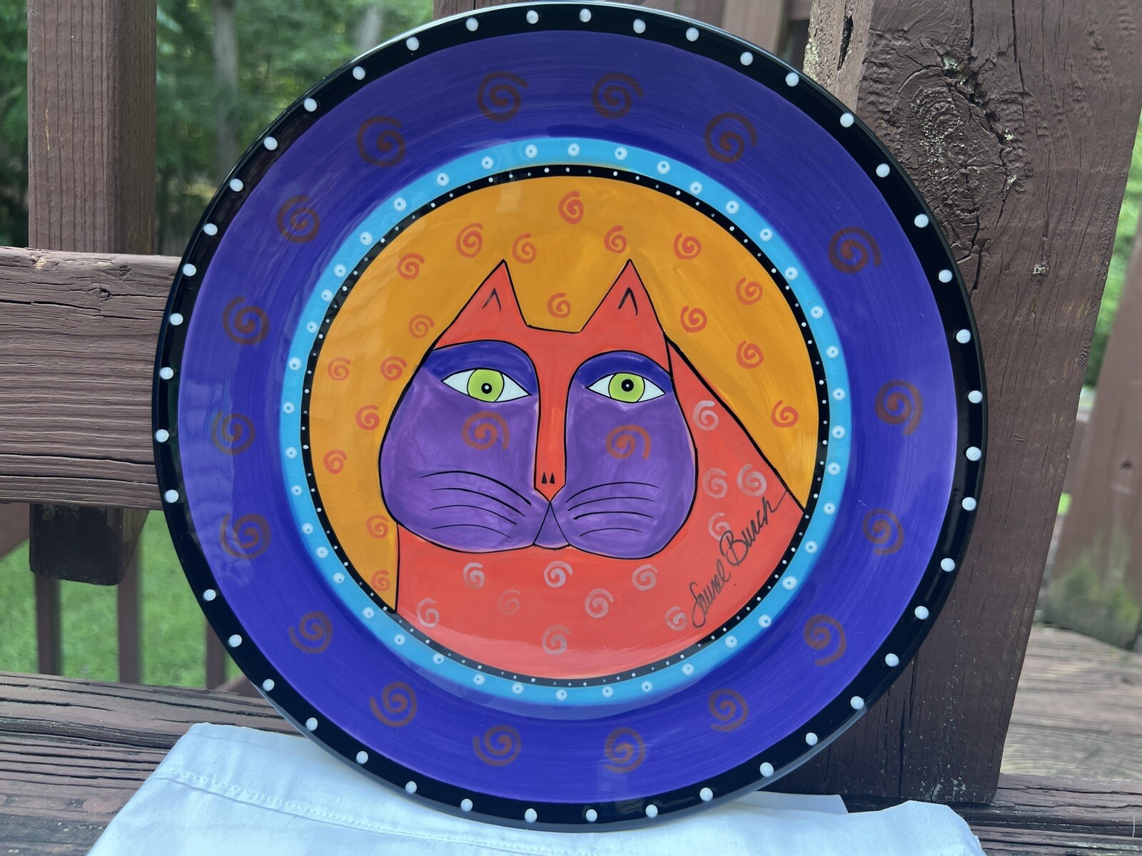 Picture 9 of 24
