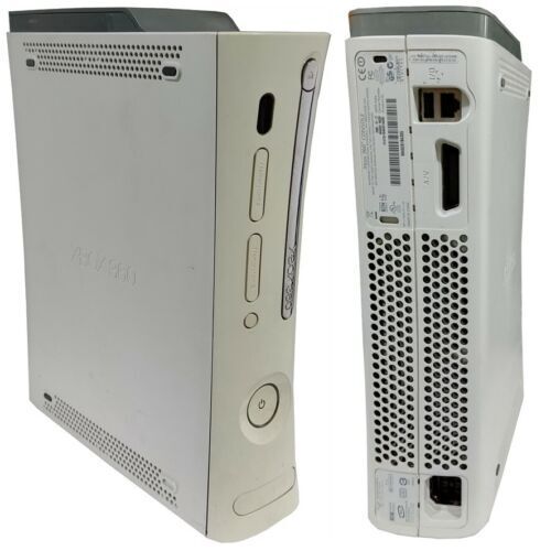 Xbox 360 Arcade White 32gb drive W/ PSU Wireless Controller & HDMI cord  WORKS