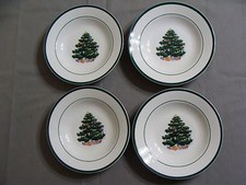 4 Soup Bowls By Totally Today In The Holly Tree Pattern