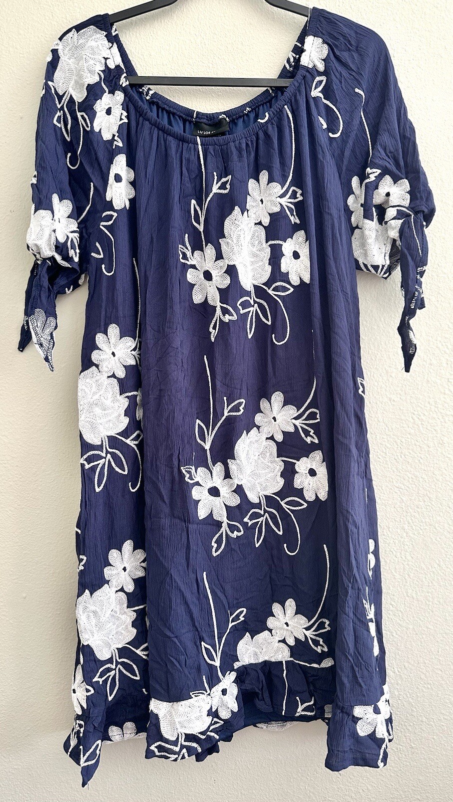 Picture 1 of 5