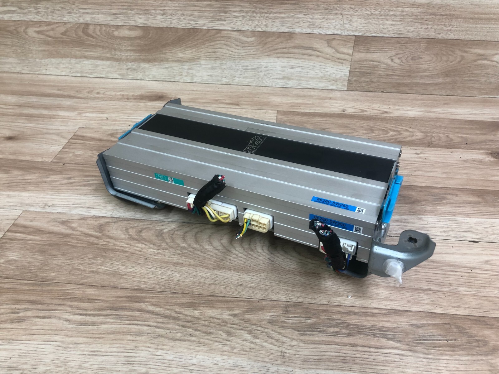 LEXUS OEM LS430 AMP MARK LEVINSON RADIO AUDIO SYSTEM AMPLIFIER 2004-2006