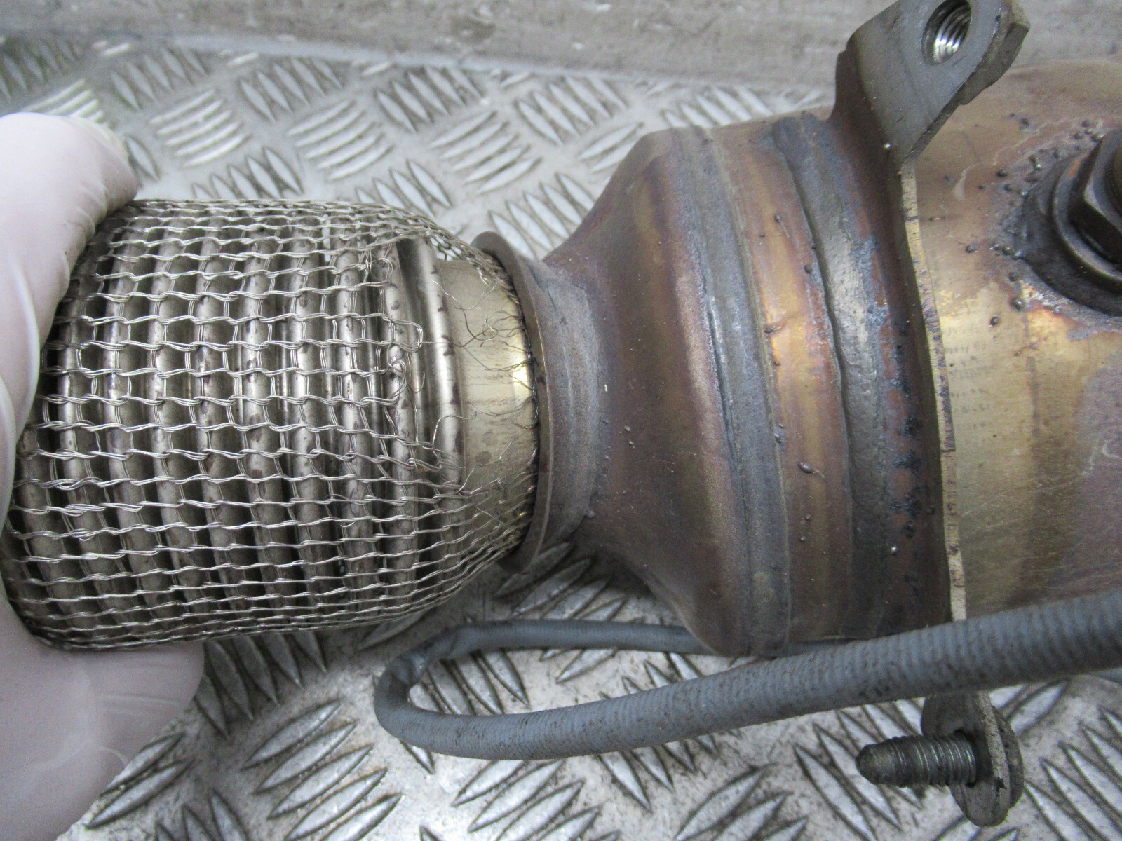 BMW 1 Series F20 118i Catalytic Converter 8632269 8632267 for sale 