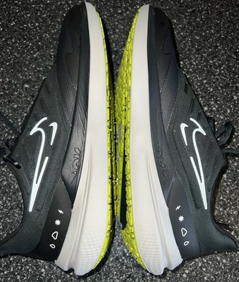 Nike Air Zoom Pegasus 39 Shield Black Dark Smoke Grey Volt - DM1106-001 Mens 10