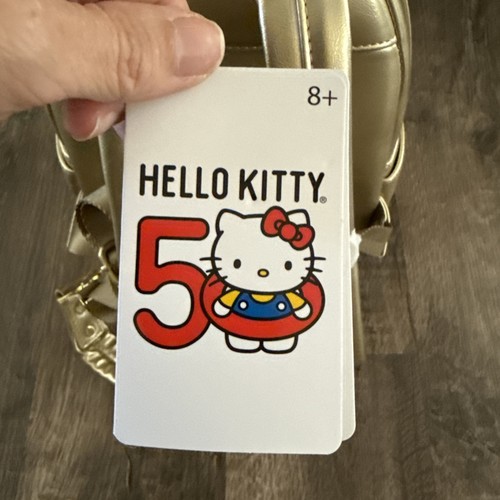 Mini zaino Loungefly Sanrio Hello Kitty 50° anniversario oro edizione limitata - Foto 9 di 15