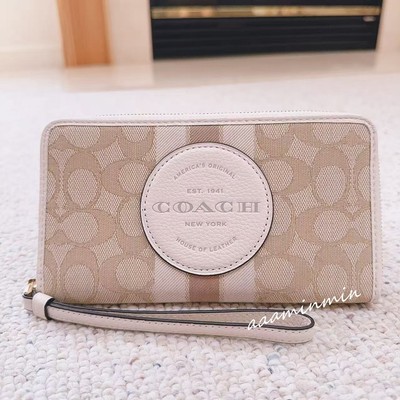 NWT Coach Dempsey Large Phone Wallet In Signature Jacquard With
