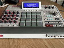 AKAI professional MPC RENAISSANCE Music Production Controller Sampler Sequencer
