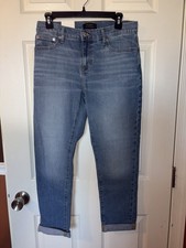 NWT Banana Republic Mid Rise Girlfriend Jean, Size 4