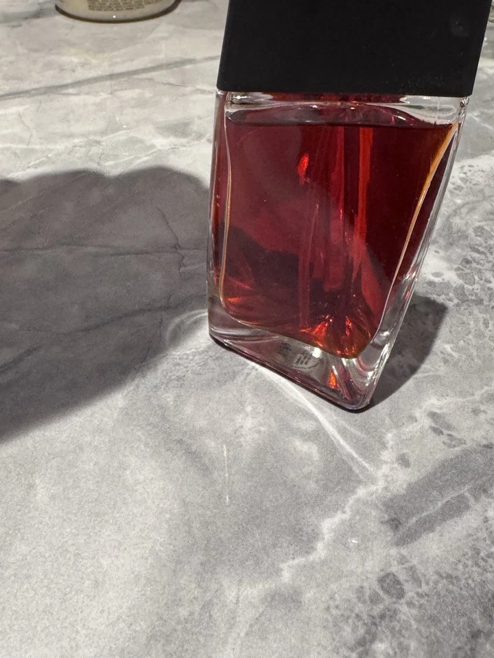 Guess Classic Marciano Twist Eau De Toilett Hard Find Retirado Descatalogado 90 Foto 2 de 3