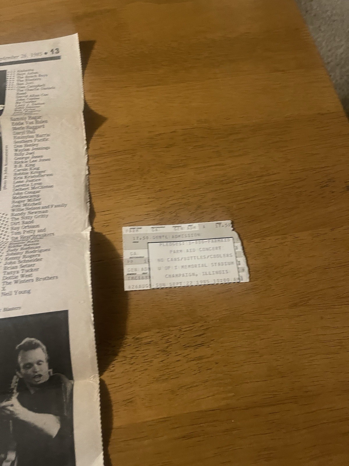 1985 Farm Aid Concert Program John Cougar Mellencamp Willie Nelson Neil Young