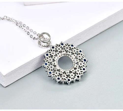 F/Chain 2Ct Round Cut Lab Created Sapphire Circle Pendant 14K White Gold Plated - Picture 2 of 5