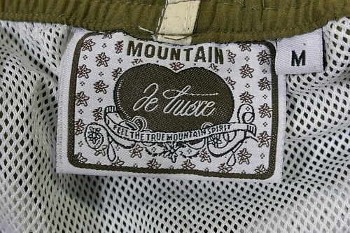 Trachten Badehose MOUNTAIN De Luxe mit gestickten Ornamenten Gr.M Neuwertig - Bild 6 von 8