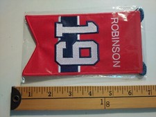 MONTREAL CANADIENS RETIRED JERSEY BANNER LARRY ROBINSON NO.19 NHL HOCKEY HABS