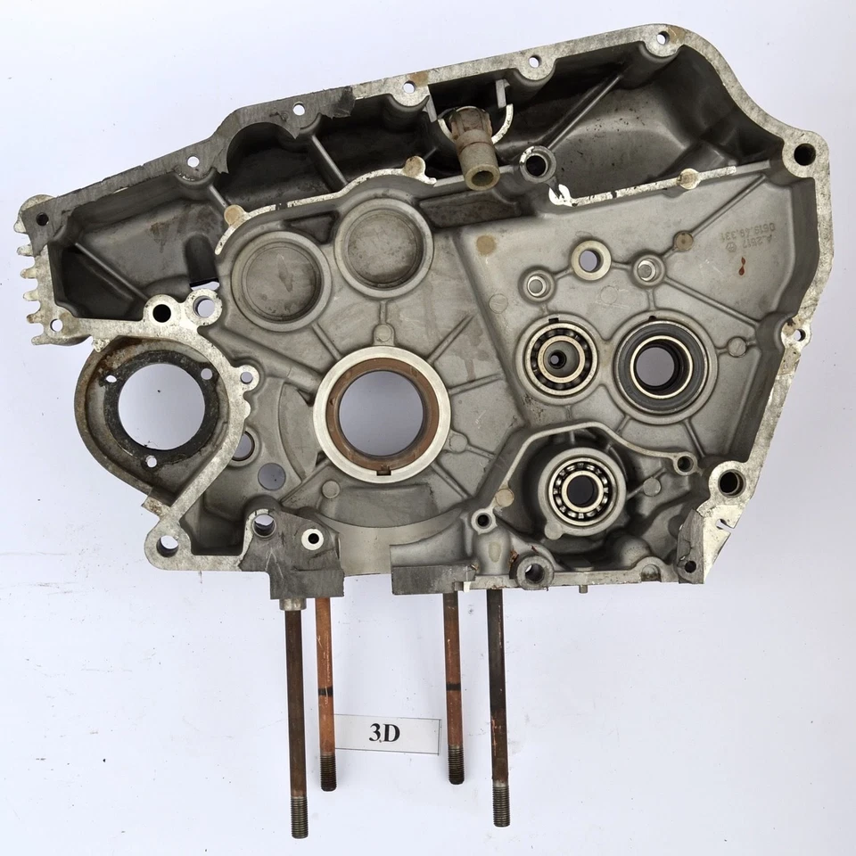 Ducati 350 GTL GTV 500 - Carcaça do motor direita e esquerda - Imagem 3 de 4