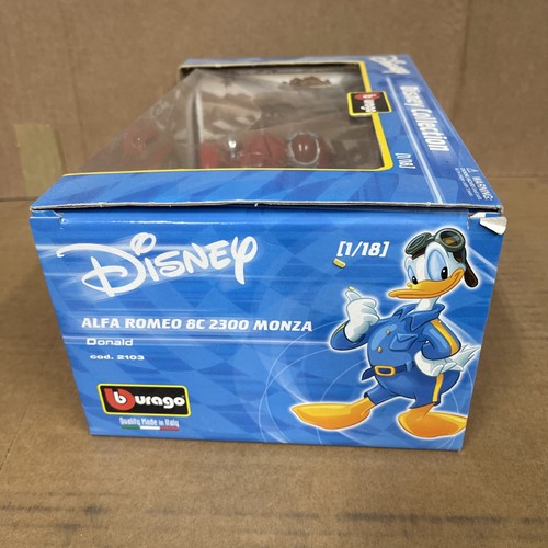 Burago Disney Collection 1:18 Scale Red Donald Duck Alfa Romeo 8C 2300 Monza - Picture 5 of 5