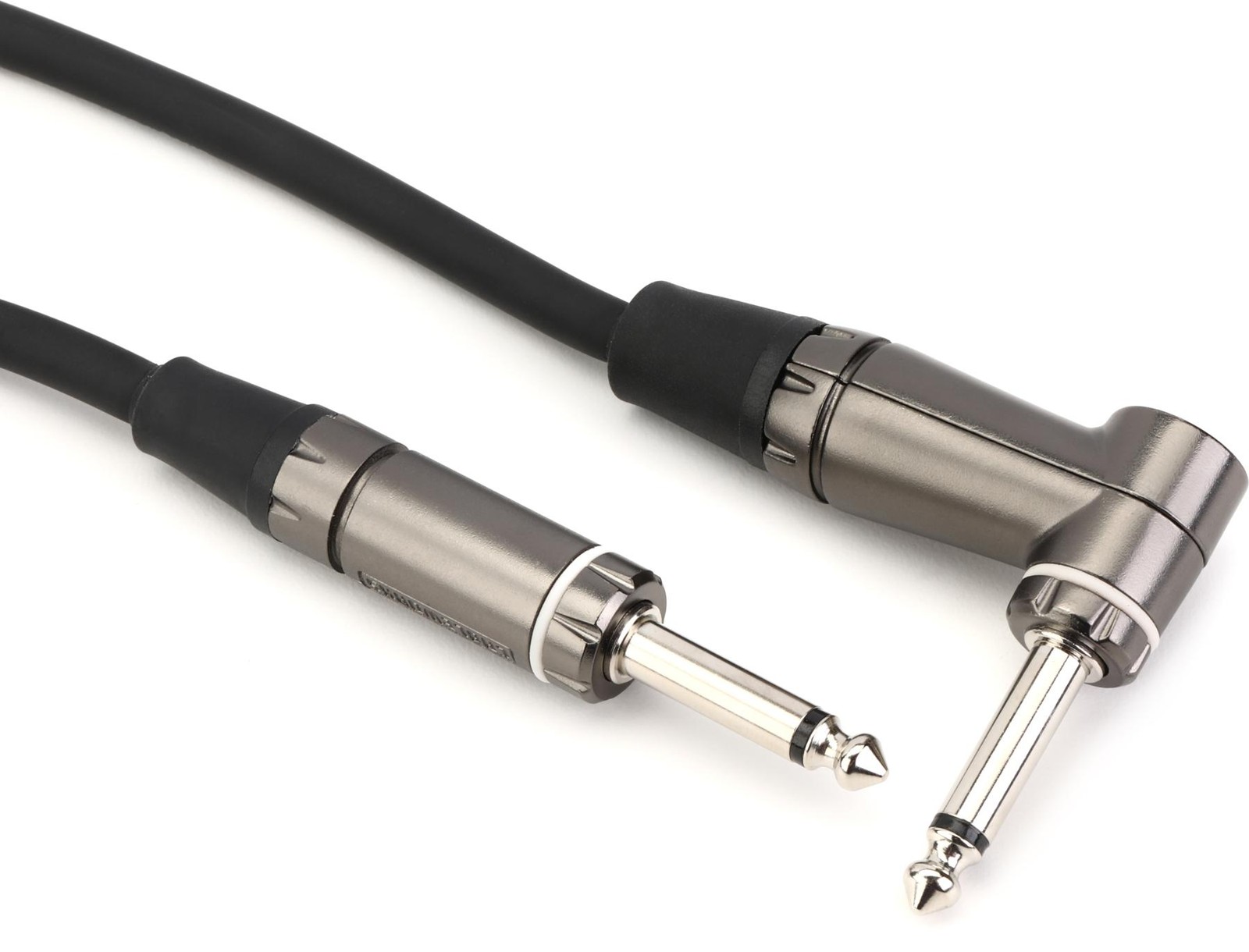 Серия кабелей Gator Cableworks Composer с разъемом TS 14 дюйма от прямого до прямоугольного 6590₽