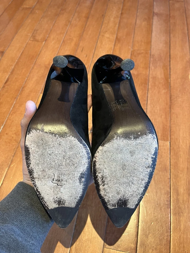 Stuart Weitzman Black Suede Ankle Boot Pointed Toe Split Front Heel 7.5 M - Image 2 of 4