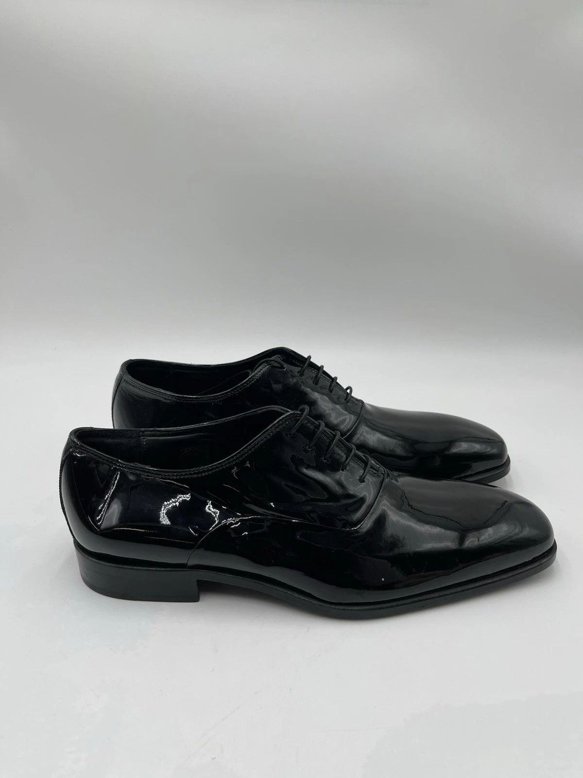 Men’s ROBERTO CAVALLI Black Leather Driving Loafers Size 43
Opens in a new window or tab