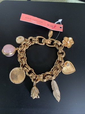 NWT Ann Taylor Gold Tone Breast Cancer Charm Bracelet Cancer Research 2015 6.5