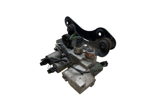 2016-2019 MERCEDES GLE 63 S AMG W166 OEM FRONT HYDRAULIC SWAY BAR PUMP VALVE