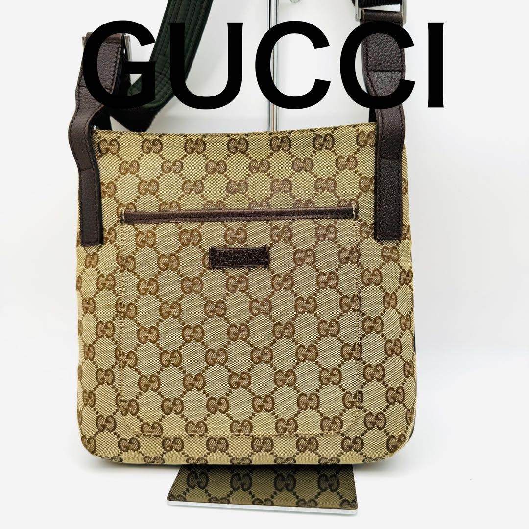 GUCCI GG Canvas Shoulder Bag Sacoche 524 in Monogram Design
