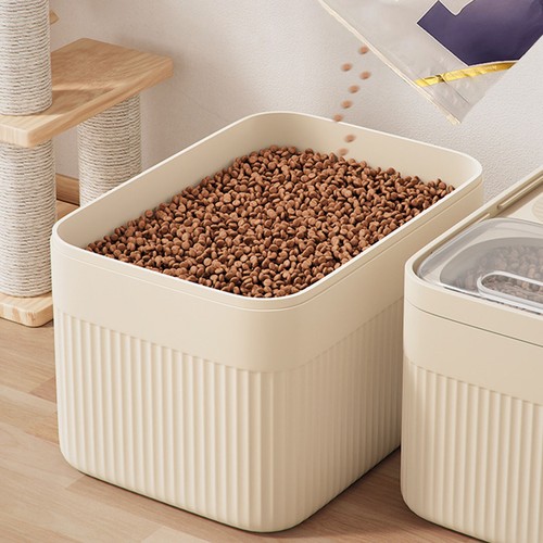 Airtight Pet Food Storage Container Up To 30 Lbs For Dog Cat And Other Pet - Picture 8 of 16