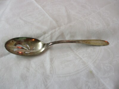 Vintage 1957 Holmes Edwards IS Deep Silver plate pierced Serving Spoon Rhythmic