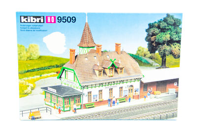 Kibri N B-7402 Bahnhof Kehl バウハウス風ステーション Kibri N B