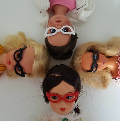 Vintage Style Katzen Augen Brille Sindy Bratz Monster High Puppen rot weiß schwarz