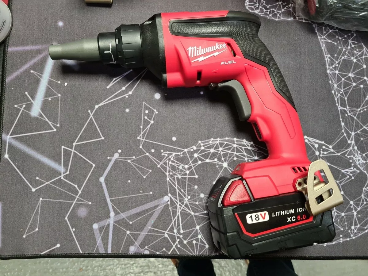 Milwaukee 2866-20 18V M18 FUEL Drywall Screwgun SCREW GUN with x 6Ah  Battery eBay