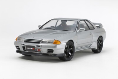 Nissan Skyline GT-R (R32) Model Kit 1:24 scale Tamiya