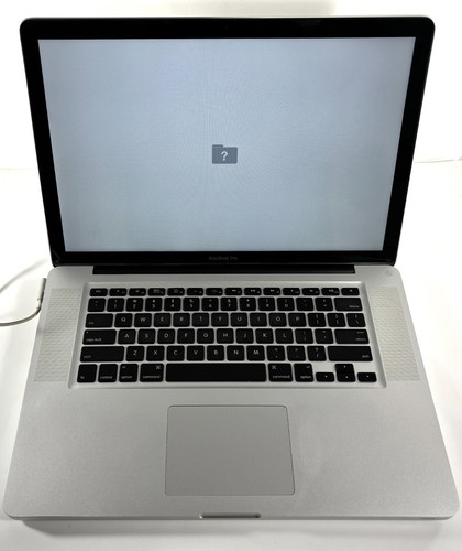 2008 Apple MacBook Pro 15" A1286 - 2.53GHz Core 2 Duo, 4GB RAM, 500GB HDD, NO OS