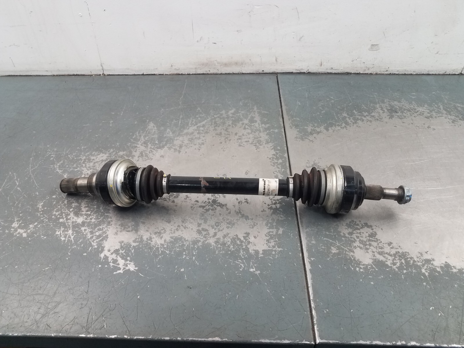 2021 McLaren 765LT Left CV Axle - * #5537 C7