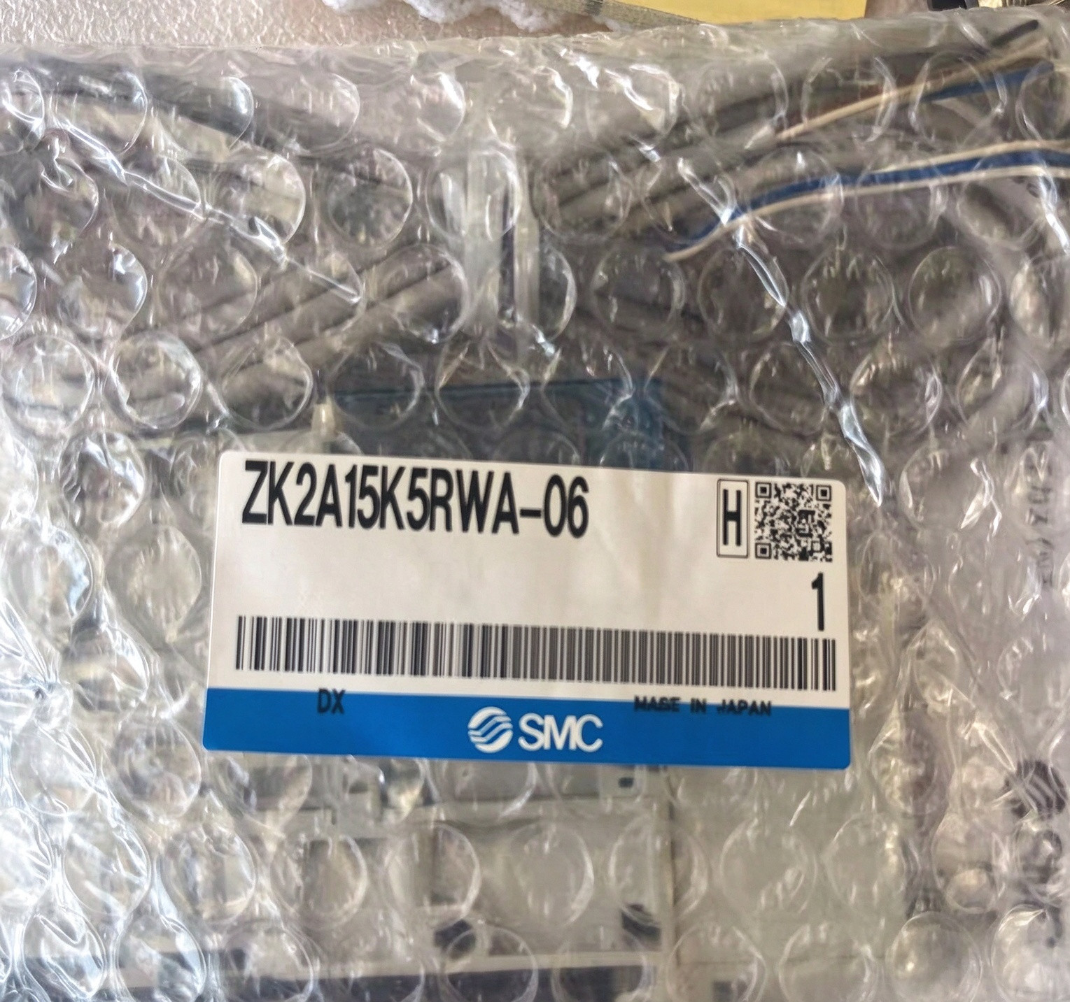 1PC Brand NEW SMC SY5340-5MZ Solenoid Valve