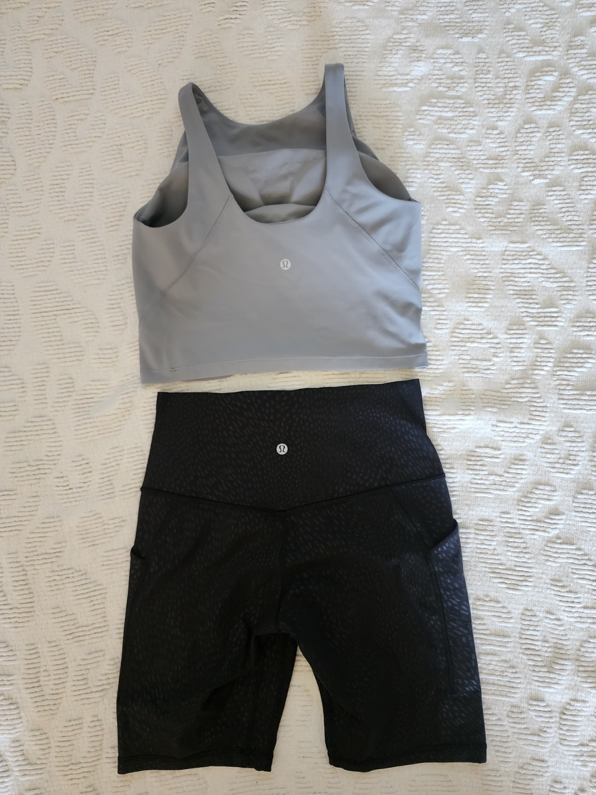 Lululemon Align Shorts &  Tank Top Set  Black,  Rhino Grey  Sz  8  EUC!! image 5