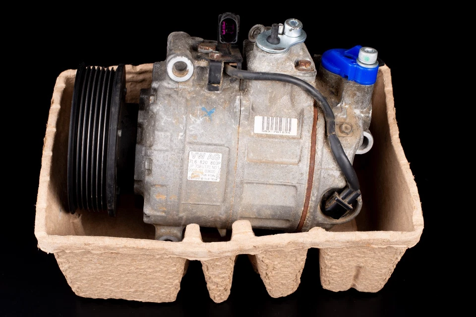 Оригинальный компрессор кондиционера VW Touareg/Q7 VR6 2003-2018 (7L6-820-803-P) - Изображение 3 из 4