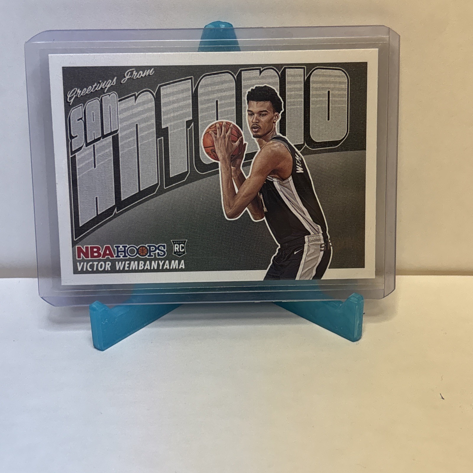 2023-24 Panini NBA Hoops - Rookie Greetings Victor Wembanyama #1 (RC)