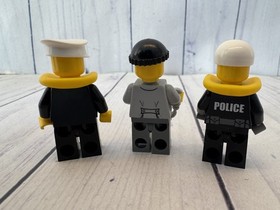 Lego #7287 ~ City Police Boat W/ Instruction Manual and Minifigs