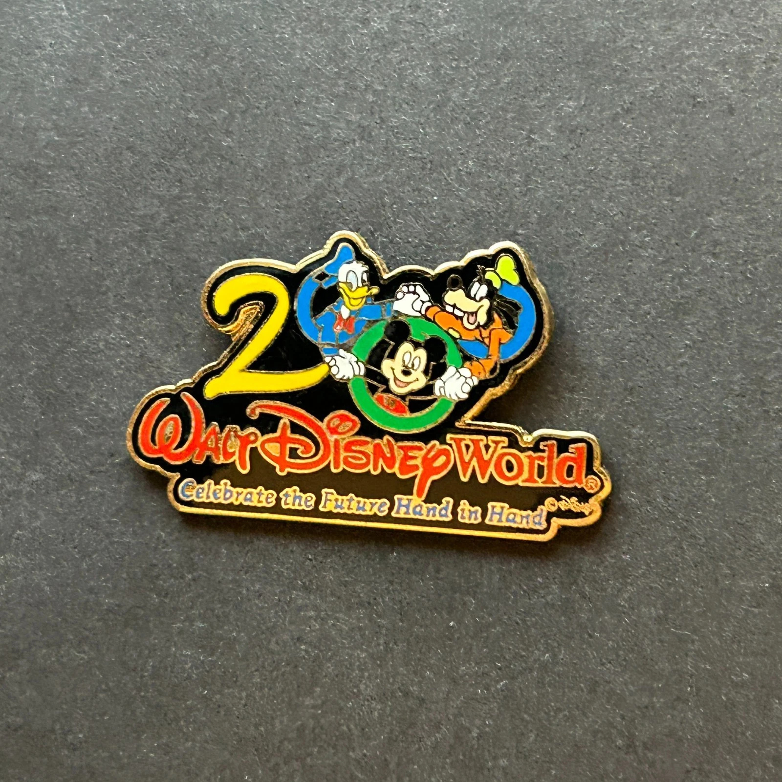Mickey and Friends 2000 Celebrate the Future Hand in Hand Logo Disney Pin 3