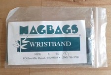 Rare Discontinued MagBags Algae Magnet Scraper Wristband Sleeve New In Package