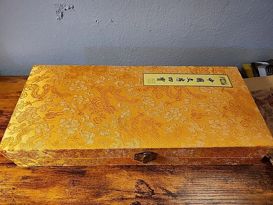 Juego de 10 pinceles de palo de tinta de arte de caligrafía tradicional china con soporte de piedra Foto 4 de 4