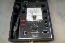 Röhrentester Accurate Instrument Model 161