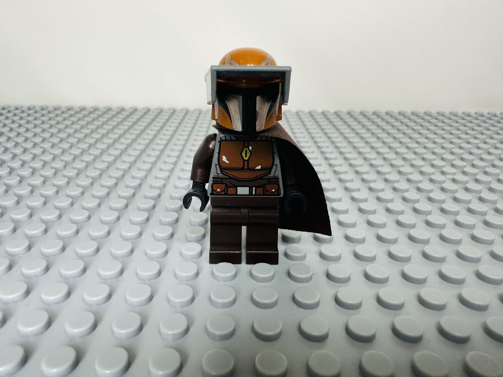 Lego Star Wars Mandalorian Tribe Warrior Dark Orange Helmet Minifigure