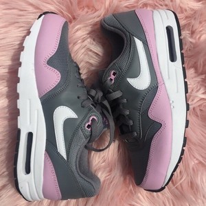 nike air max 1 grey pink