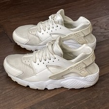 Nike Huarache Run SE GS Sneakers Shoes 904538-100 White Sz 7 Youth Women  s 8.5